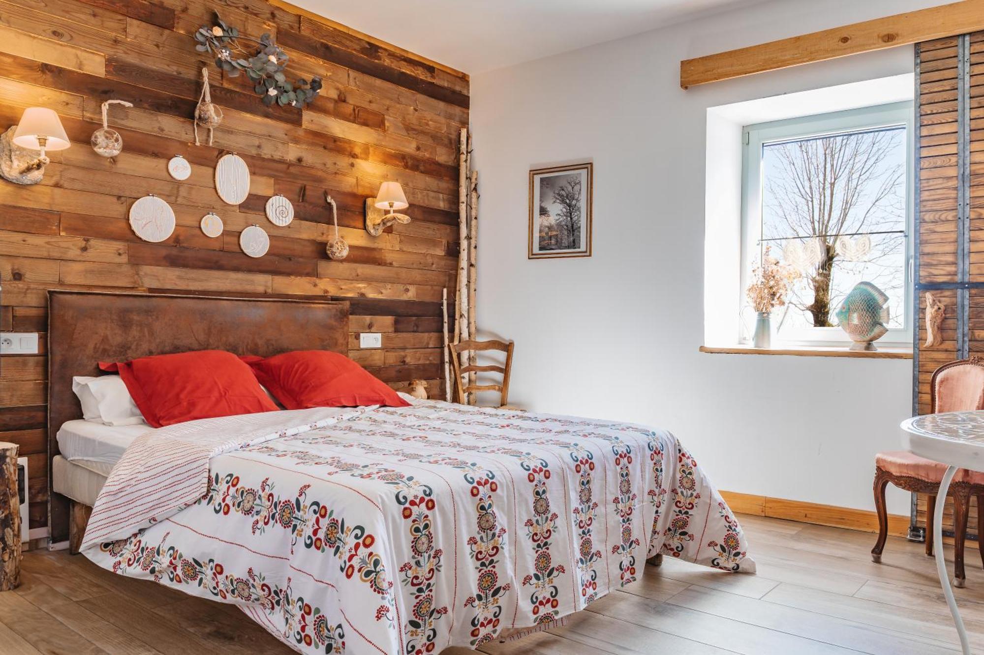 Gites La Boletiere Saint-Etienne-du-Valdonnez Экстерьер фото