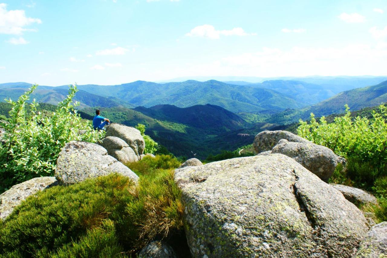 Gites La Boletiere Saint-Etienne-du-Valdonnez Экстерьер фото